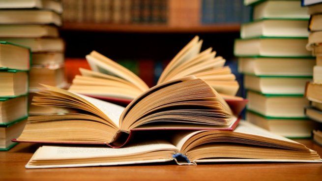 El olor a libro nuevo despierta sensaciones a mucha gente que tyienen un significado psicologico.