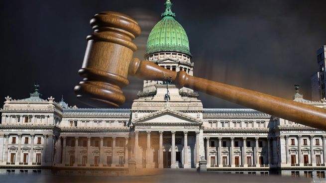 La reforma laboral cumplió un mes y ya tiene tres fallos en su contra.