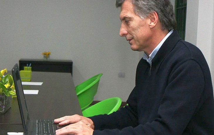 ámbito.com | Macri Bridge Juego Cartas.jpg