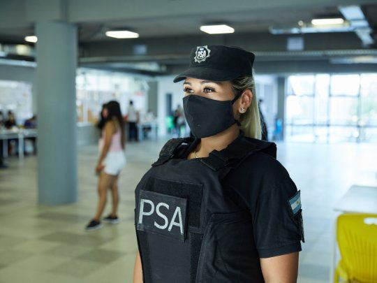 Cambios. Las fuerzas de seguridad federal podrán ahora elegir el uniforme que se adecúe a su identidad de género autopercibida.