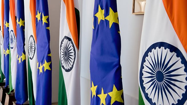 India reducirá los aranceles a los autos importados desde la Unión Europea del 110% al 40%.