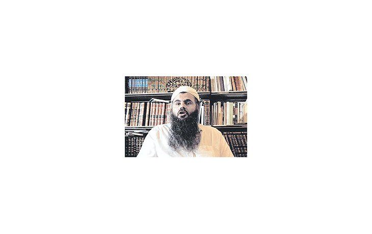 Abu Qatada, personaje emblemático de Al-Qaeda, consiguió que la Justicia británica no lo deporte a Jordania, donde afronta procesos por terrorismo. Se lo ha descripto como el embajador de Osama bin Laden en Europa y su mano derecha.
