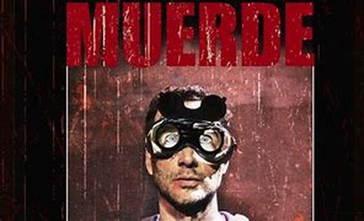 "Muerde" es el sólido unipersonal con Luciano Cáceres que luego de girar por el país y presentarse en Timbre 4 irá al Met gracias a su calidad y repercusión. 