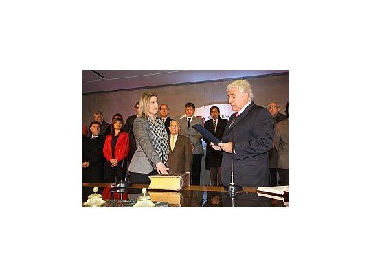 La funcionaria Alejandra Monteoliva asumió el Ministerio de Seguridad cordobés.