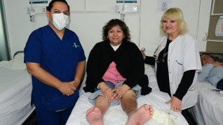 Hoy Carmen ya muestra un avance del 50% en la cicatrización tras solo dos semanas de postoperatorio, después de años de tratamientos tradicionales sin éxito.