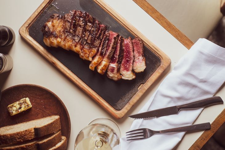 Dirección: Rojas 1600, Villa Crespo. Dirección: Rojas 1600, Villa Crespo.