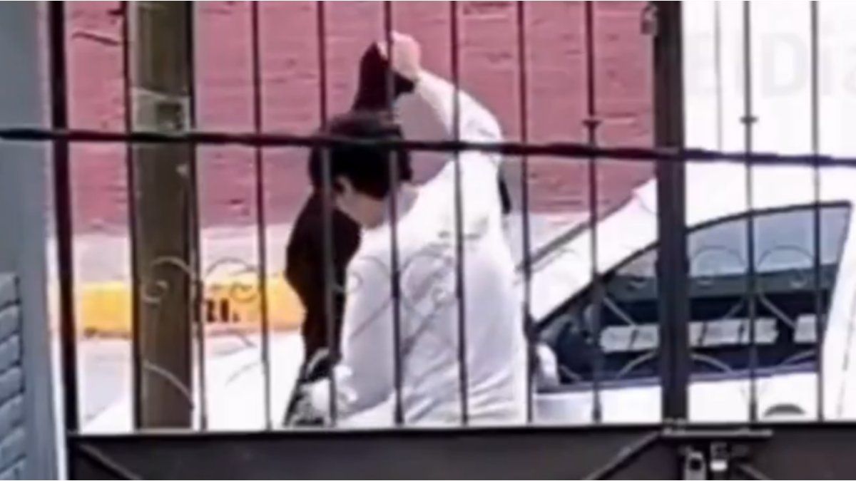 He put his newborn baby in a bag and abandoned him under a car