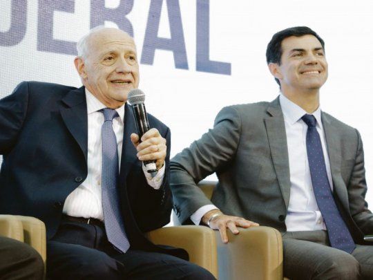 Balotaje. Los votos de Roberto Lavagna y Juan Manuel Urtubey, un botín que buscan Alberto F. y Macri.