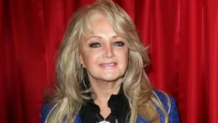 Preocupa la salud de la cantante de 74 años. Preocupa la salud de la cantante de 74 años.
