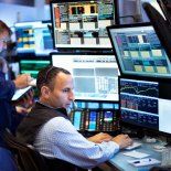 Los ojos de los inversores se posan en el debut de SpaceX en Wall Street. Los ojos de los inversores se posan en el debut de SpaceX en Wall Street.