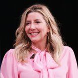 La empresaria tuvo una idea brillante que le permitió ganar miles de millones de dólares. La empresaria tuvo una idea brillante que le permitió ganar miles de millones de dólares.