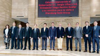 Objetivo. El mandatario viajó esta semana para participar de una serie de reuniones con inversores del sector minero.