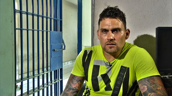 Supo llegar a cumplir varios logros en el fútbol, pero tomó muy malas decisiones después de ser suspendido.