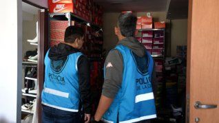 Los procedimientos en territorio bonaerense fueron autorizados por el Juzgado a cargo de Alejandro Catanea y la secretaría de Diego Martin Fera Gómez. Los procedimientos en territorio bonaerense fueron autorizados por el Juzgado a cargo de Alejandro Catanea y la secretaría de Diego Martin Fera Gómez.