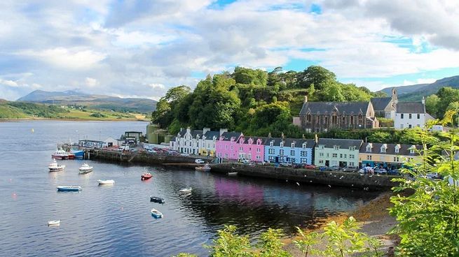 Estos son los cinco mejores pueblos para visitar en Escocia, según la IA.