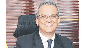 ámbito.com | Durante el lanzamiento de la pick-up Duster Oroch, Peláez Gamboa confirmó  la inversión de u$s 600 millones en Córdoba.