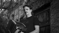 Pablo Jaurena (bandoneonista, investigador y docente, tres veces nominado a los Premios Grammy) produjo el disco junto a Ignacio Varchausky (contrabajista, productor musical y fundador de la Orquesta El Arranque) .&nbsp;