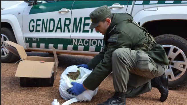 Gendarmería Nacional realizó dos operativos en Ituzaingó, Corrientes, y secuestró 37 kilos de marihuana