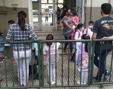 Clases presenciales: gremio docente convocó a un paro este jueves en CABA y Mendoza