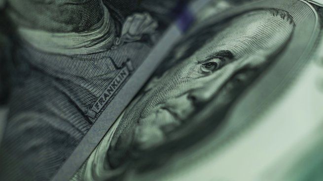 el dólar oficial repunta.