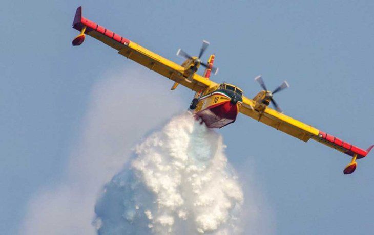 Turquía: un avión de lucha contra el fuego se estrelló con siete personas a bordo
