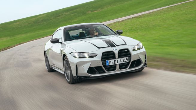 El renovado BMW M4 Competition Coupé incorpora 530 caballos de fuerza, nuevas firmas lumínicas y mejoras tecnológicas en el habitáculo, con un precio de lanzamiento de u$s179.900.