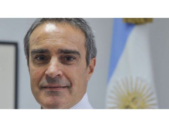 El Ministerio de Hacienda y Finanzas Públicas anuncia la designación de Roberto Daniel Pierini como nuevo Director de la República Argentina ante el Banco Mundial (BM).