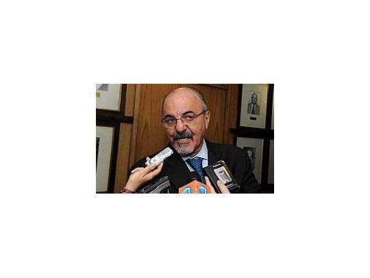 Carlos Tomada