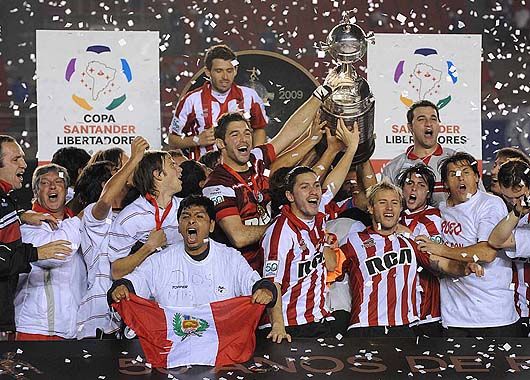 El mejor. Estudiantes campeón de la Copa Libertadores 2009.