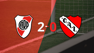 en su casa, river plate le gano a independiente por 2-0
