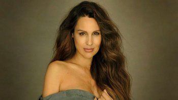 La producción de fotos de Pampita embarazada que causó furor en las redes