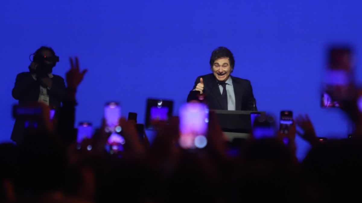 cultural battle, quotes Lenin and message to Macri