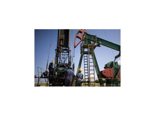 El petróleo ascendió 0,4% a u$s 106,43