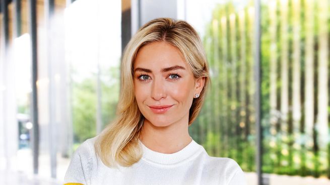 Whitney Wolfe Herd , una de las mujeres que enfrentó los demonios del mundo machista y logró superarlos