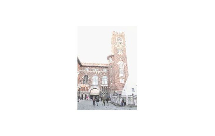 ámbito.com | USINA DEL ARTE. El edificio donde se hará la audiencia del gas