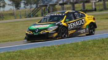 Pernía se quedó con la primera carrera den Súper TC2000 en Córdoba.