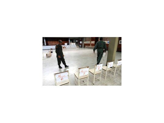 Más de 17 millones de electores están habilitados para votar.