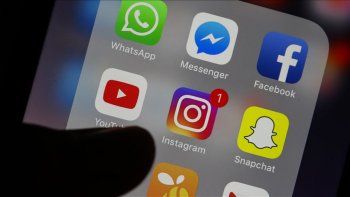 rusia multa a facebook y twitter por negarse a eliminar contenidos