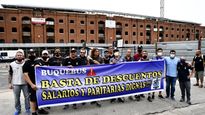 sindicato de maritimos bloquea salida de barcos de buquebus a uruguay