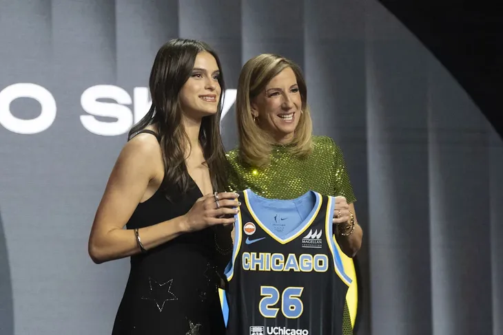 La mexicana Gabriela Jáquez fue elegida en el número cinco del draft de la WNBA por las Chicago Sky. La mexicana Gabriela Jáquez fue elegida en el número cinco del draft de la WNBA por las Chicago Sky.