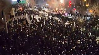 Cifras independientes dan cuenta de hasta 2.000 muertos por la represión en Irán. Cifras independientes dan cuenta de hasta 2.000 muertos por la represión en Irán.