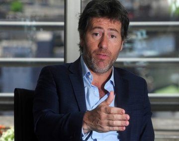 Juan Bautista Mahiques asumió al frente del Ministerio de Justicia tras la salida de Mariano Cúneo Libarona del Gabinete nacional. Juan Bautista Mahiques asumió al frente del Ministerio de Justicia tras la salida de Mariano Cúneo Libarona del Gabinete nacional.