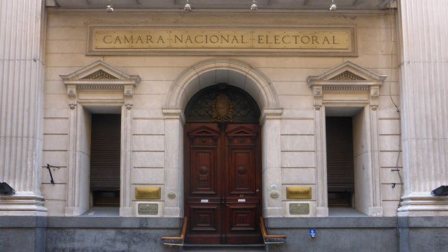 En el voto del juez Borinsky, se puso de manifiesto que la Cámara Federal de Casación Penal constituye, en la estructura judicial, el máximo tribunal penal federal de país.&nbsp;