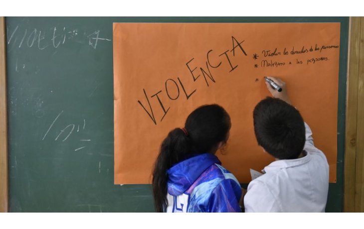 Educación sexual: las chicas son más partidarias que los varones a la enseñanza en las escuelas