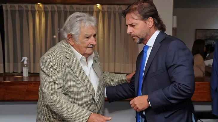 Mujica analizó la situación regional que incluye un cambio de gobierno en su país y el retorno del Frente Amplio al poder. Mujica analizó la situación regional que incluye un cambio de gobierno en su país y el retorno del Frente Amplio al poder.