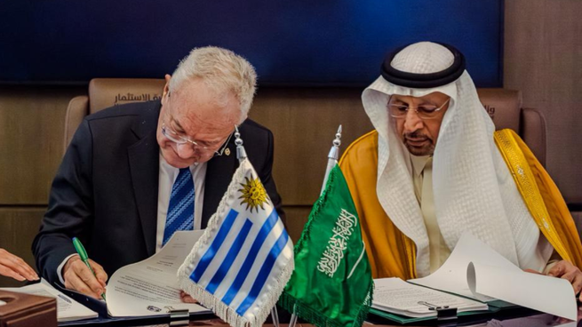 Uruguay cierra acuerdo con Arabia Saudita para proteger inversiones y abrir mercados. Uruguay cierra acuerdo con Arabia Saudita para proteger inversiones y abrir mercados.