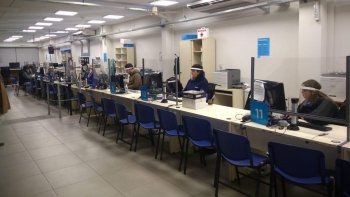 La&nbsp;Administración Nacional de la Seguridad Social (ANSES)&nbsp;comenzó ayer a pagar los $10.000 de la segunda ronda del&nbsp;Ingreso Familiar de Emergencia&nbsp;