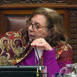 Momento de tensión en el Parlamento tras la caída de Ana Olivera durante la sesión. Momento de tensión en el Parlamento tras la caída de Ana Olivera durante la sesión.