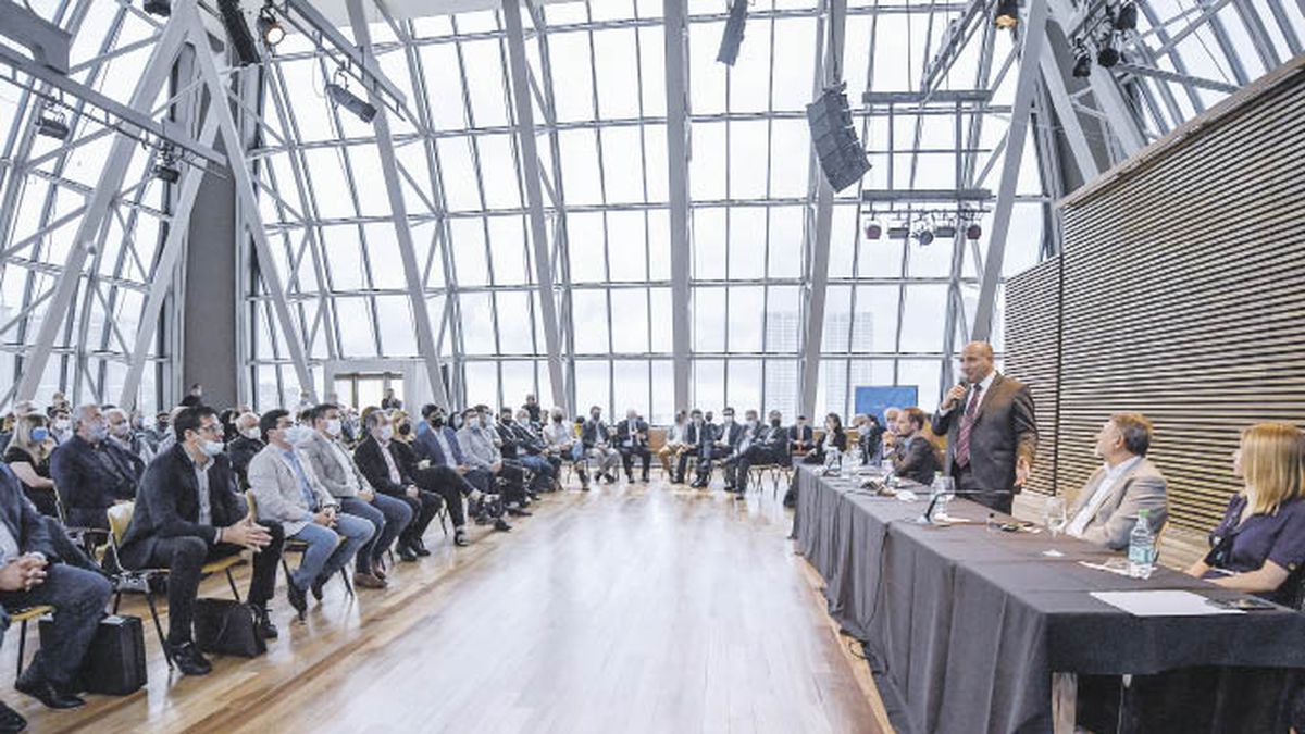 The Government aims to achieve the widest possible consensus for the Multi-year Economic Program