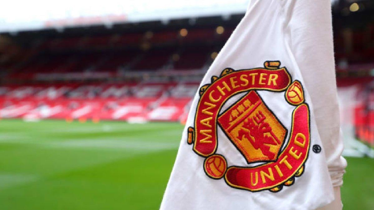 Las acciones del Manchester United subieron casi 26% en Wall Street por posible venta
